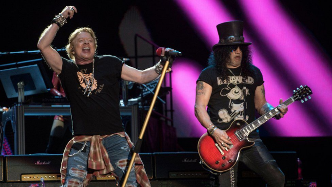 Guns N' Roses at Thompson Boling Arena